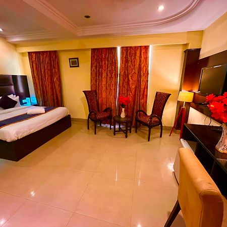 Palki Cafe & Stay Ludhiana Exterior photo