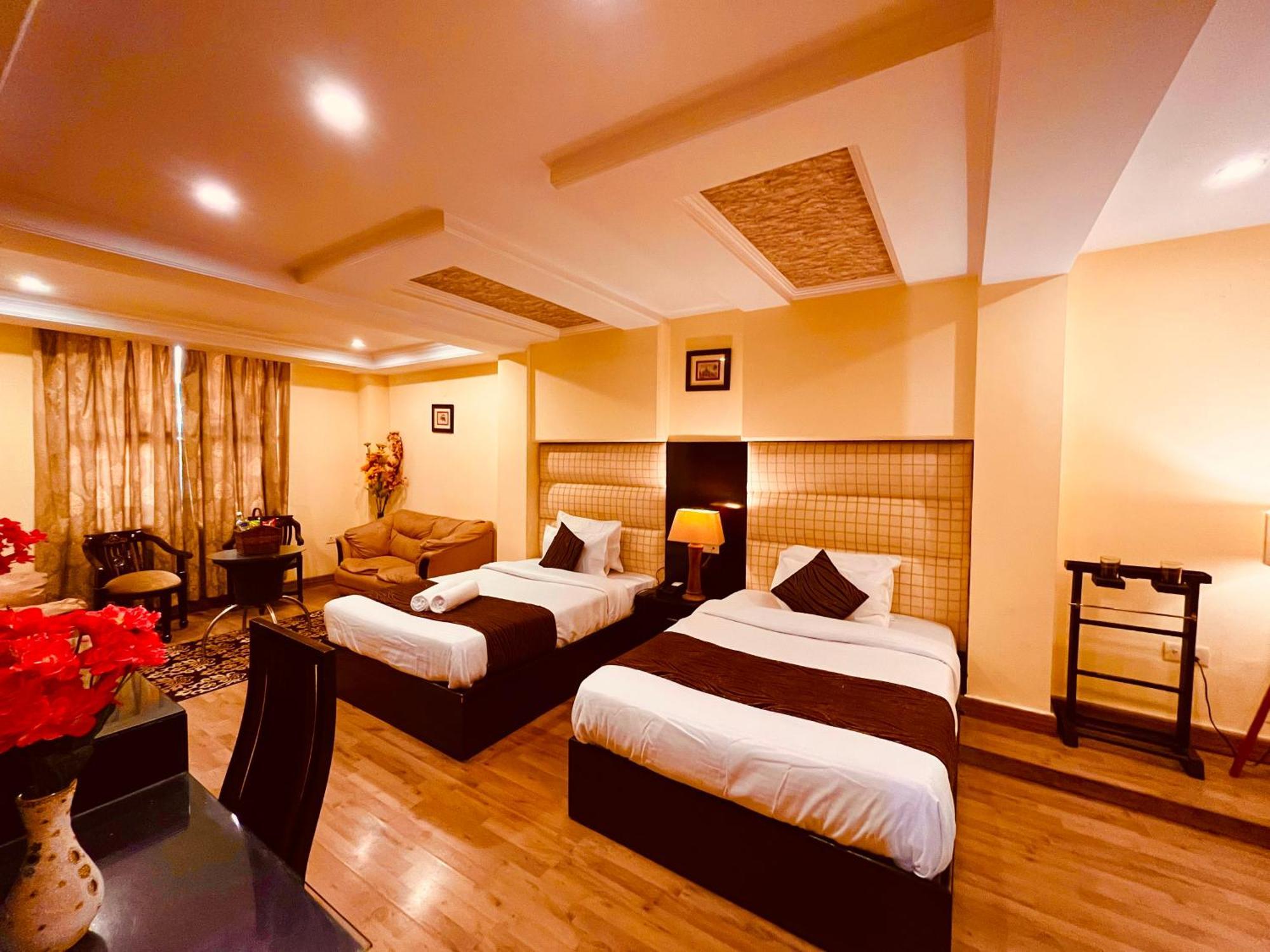 Palki Cafe & Stay Ludhiana Exterior photo